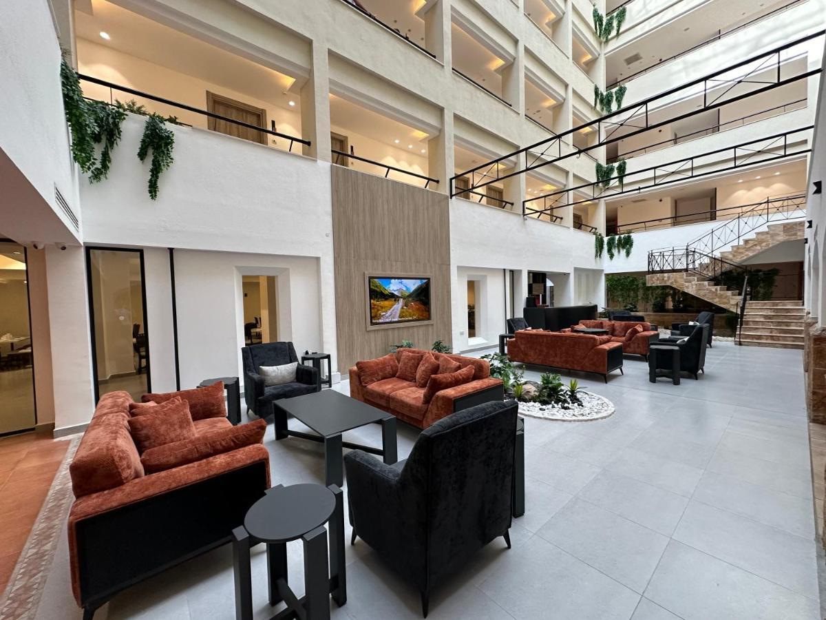 The Loft Hotel By Fhm Aqaba Exterior photo