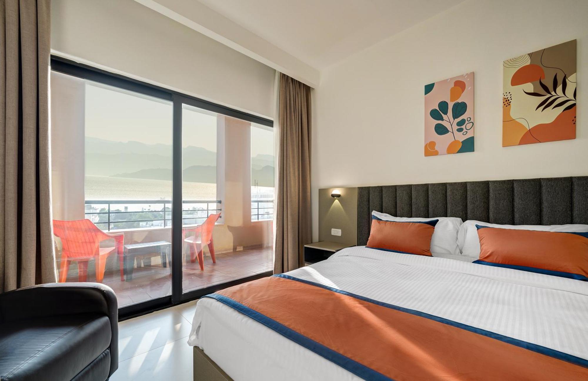 The Loft Hotel By Fhm Aqaba Exterior photo